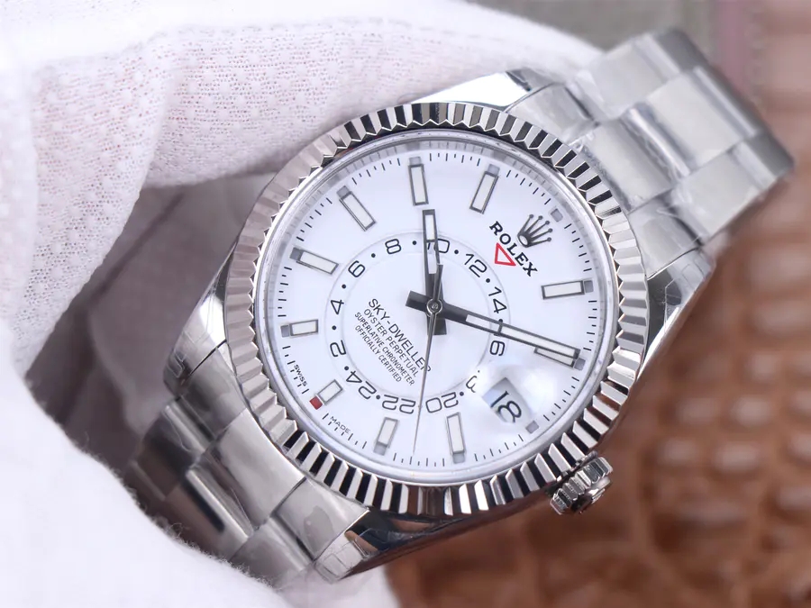 A Journey Through Vintage and Neo-Vintage Mastery Watches